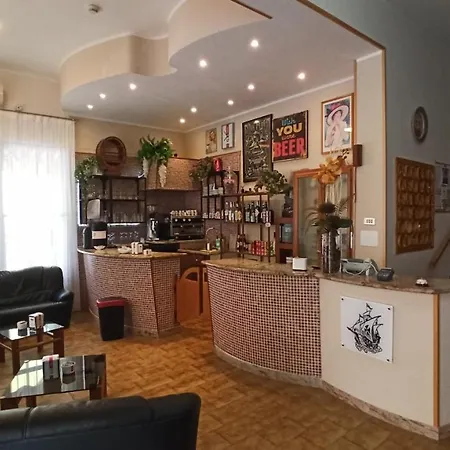 Otel La Caravella 2*