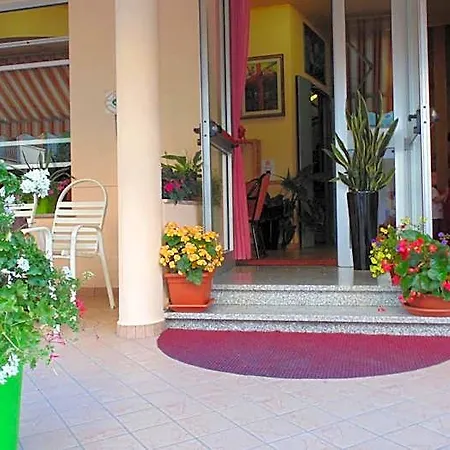 La Caravella Otel 2*